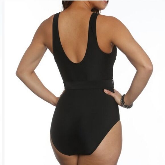 NWOT Sun & Sea Belted One Piece Swimsuit - Picture 2 of 7